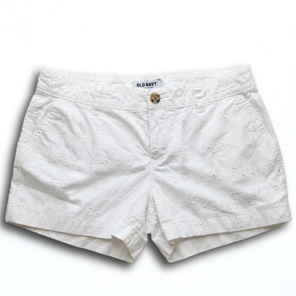 Old Navy Womens White Eyelet Cotton Shorts Summer 2014 Size 6 Regular 968728-00